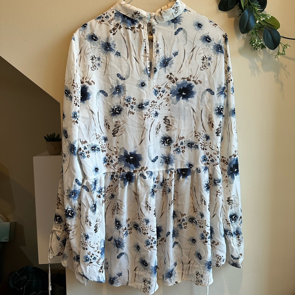 Asher by Fabrik Blouse - Picture 11 of 12
